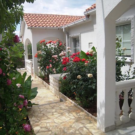 ויר Apartments Marijeta מראה חיצוני תמונה