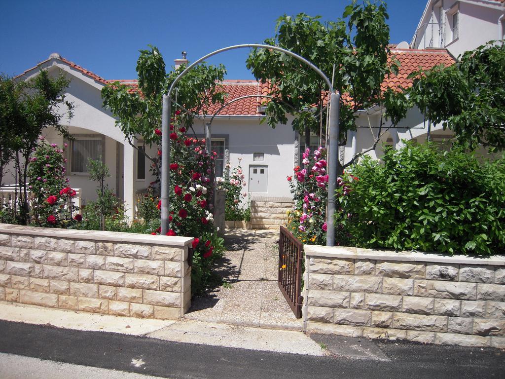 ויר Apartments Marijeta מראה חיצוני תמונה