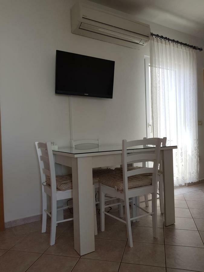 ויר Apartments Marijeta מראה חיצוני תמונה
