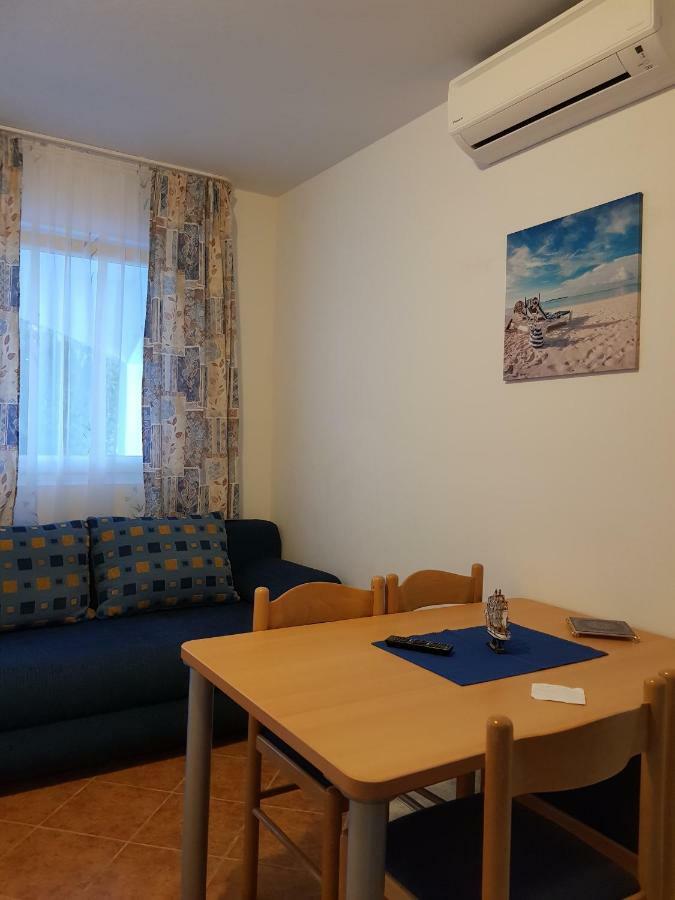 ויר Apartments Marijeta מראה חיצוני תמונה